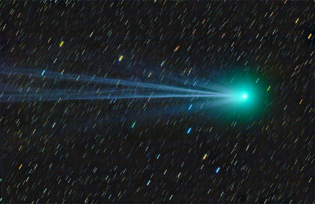 Comet Lovejoy and its double tail, Jan. 18, 2015