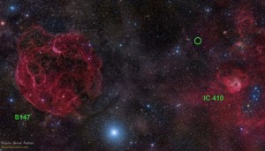  Optical sky image of the area in the constellation Auriga where the fast radio burst FRB 121102 has been detected. The position of the burst, between the old supernova remnant S147 (left) and the star formation region IC 410 (right) is marked with a green circle. The burst appears to originate from much deeper in space, far beyond our galaxy. Rogelio Bernal Andreo (DeepSkyColors.com) 