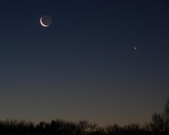 Mercury, Venus, and Moon on Feb. 6th 2016 JKB_m