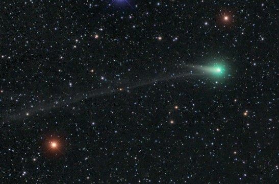 Two-tailed Comet PanSTARRS
