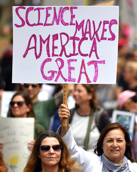 Science Makes America Great sign
