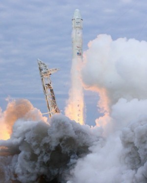 Launch of SpaceX Dragon resupply module