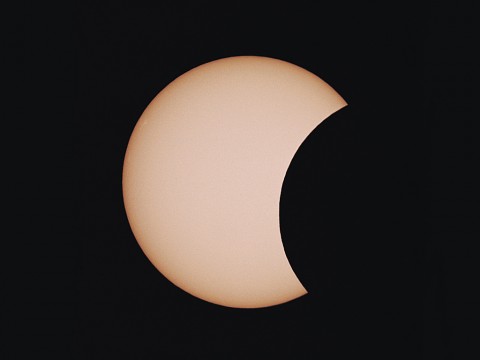 May 1994's partial solar eclipse