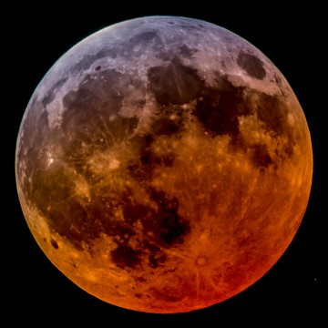 Eclipsed Moon, April 4, 2015