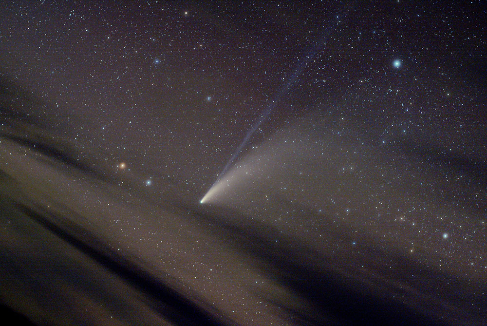 A Cloudy Comet Neowise - Sky & Telescope - Sky & Telescope