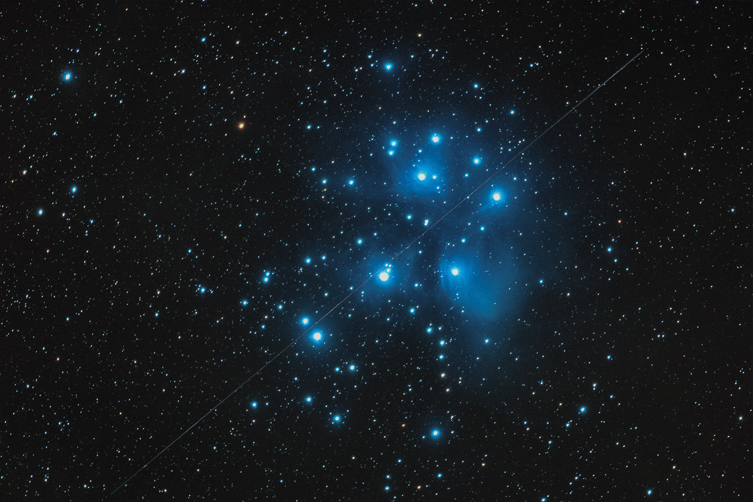 Pleiades and Geminid meteor shower Sky & Telescope Sky & Telescope