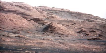 Layers at base of Aeolis Mons