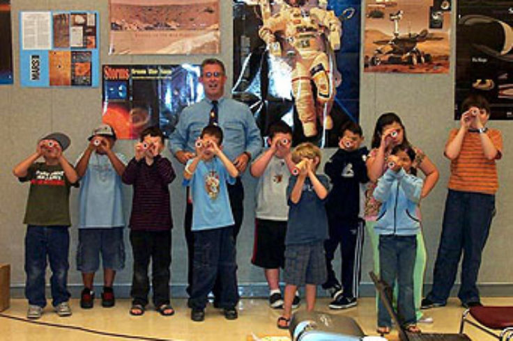 Kids at Astronomy Day 2008