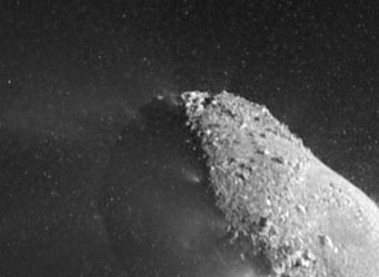 Snowstorm around Comet Hartley 2
