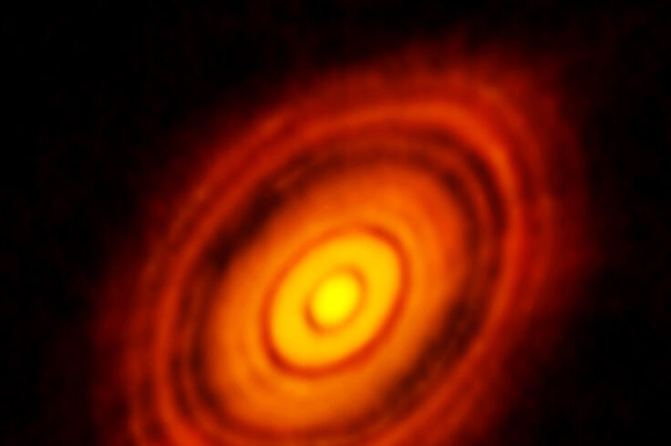 HL Tau by ALMA