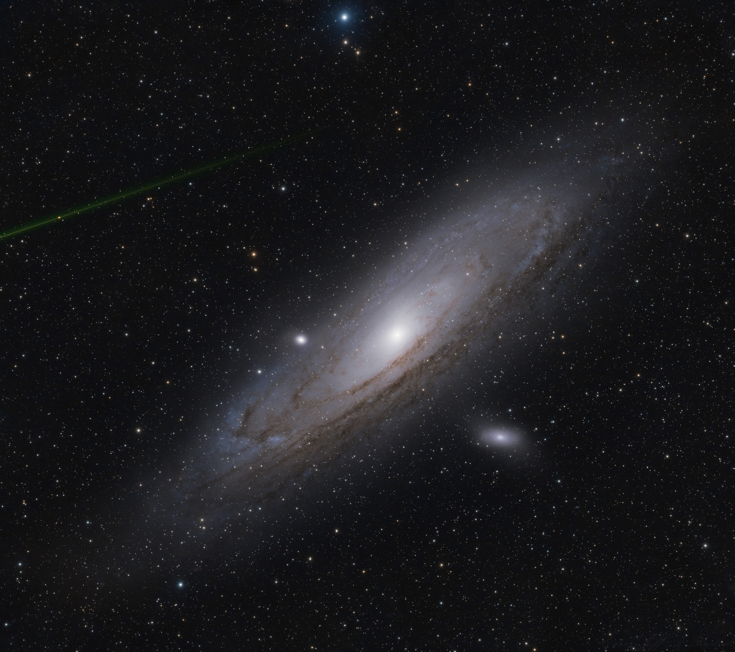 Andromeda and a surprise Perseid  