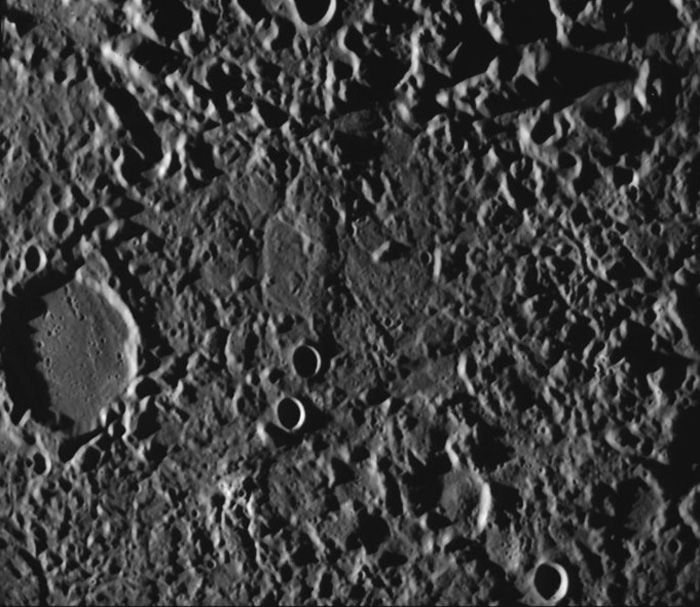 Chaotic terrain on Mercury
