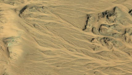 Gullies in Mojave crater