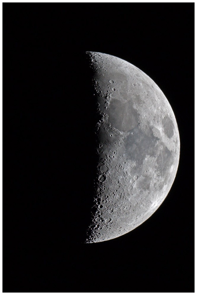 Moon thru outlet telescope