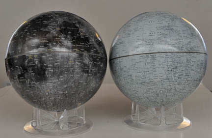 moon globes with pictures