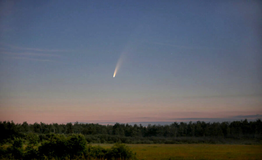 Comet at dawn