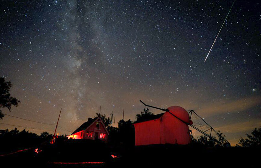 Perseid meteor over Stellafane