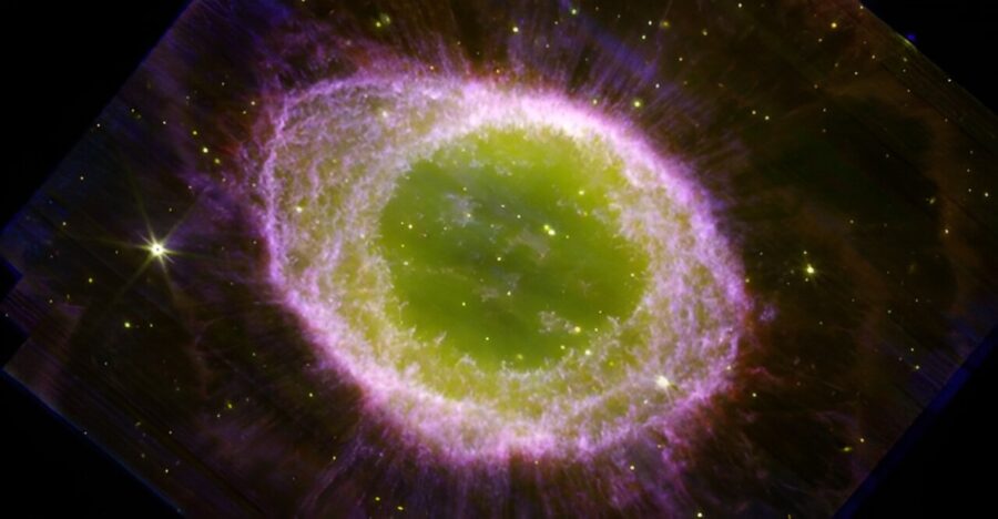 Near-infrared image shows the Ring Nebula in yellow (central area) and purple (outer ring)