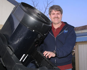 amateur asteroid researcher Robert Stephens