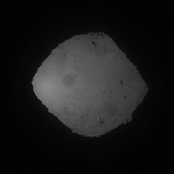 Ryugu close-up