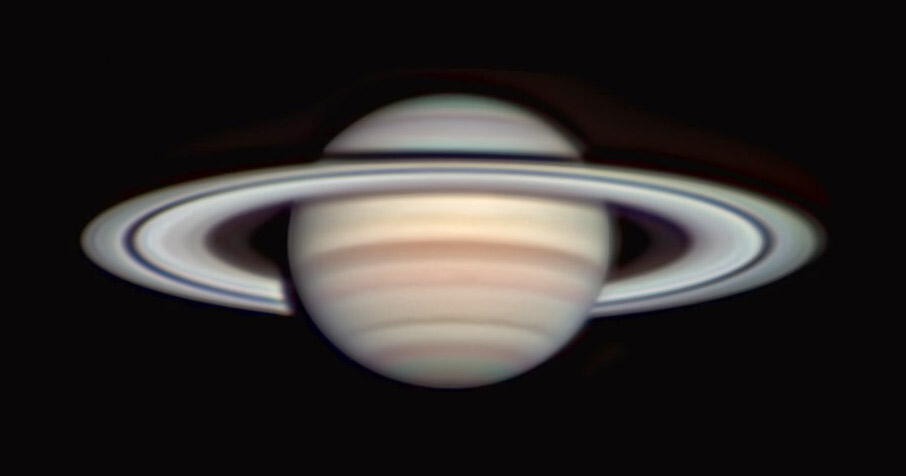 Saturno el 22 de abril de 2022