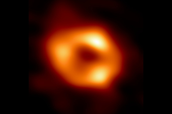 Astronomers Unveil Image of the Milky Way’s Central Black Hole