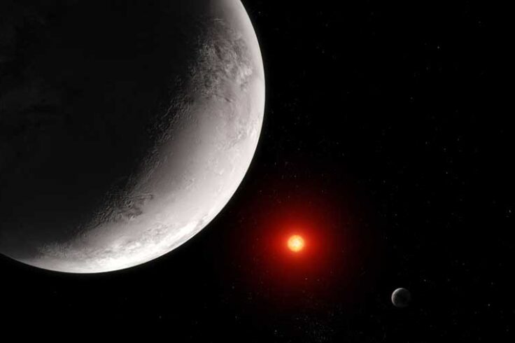 Artist's illo of airless TRAPPIST-1c and red dwarf star host in background