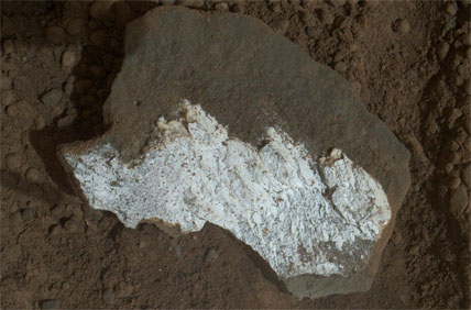 Close-up of whitish rock 