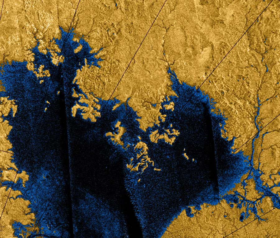 Titan lakeshore closeup