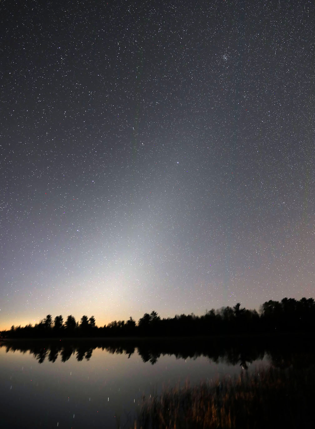 Zodiacal light at dawn in October