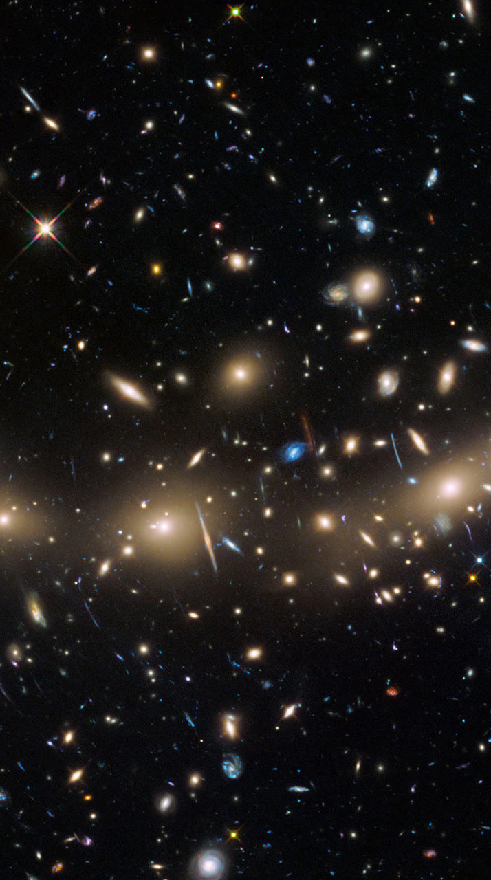 The galaxy cluster MACSJ0416.1–2403