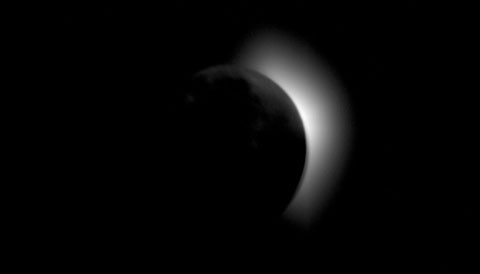 Total solar eclipse seen from Apollo 11