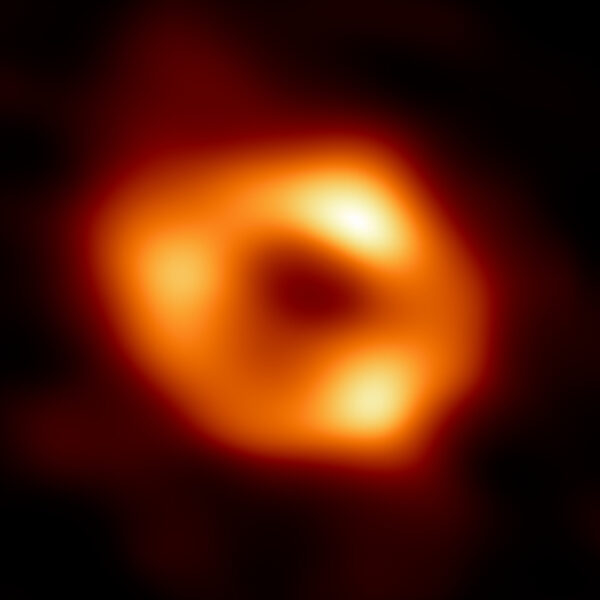 Image of Milky Way's black hole shows golden ring with three spots in it