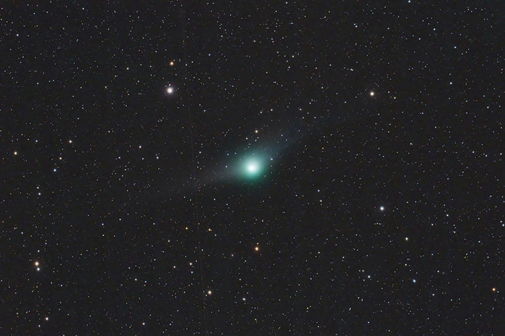 Comet Garradd Jan 29, 2012 | Mike Broussard - Sky & Telescope - Sky ...