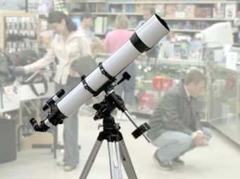Tegenstander in verlegenheid gebracht tieners How to Choose Your First Telescope - Sky & Telescope - Sky & Telescope